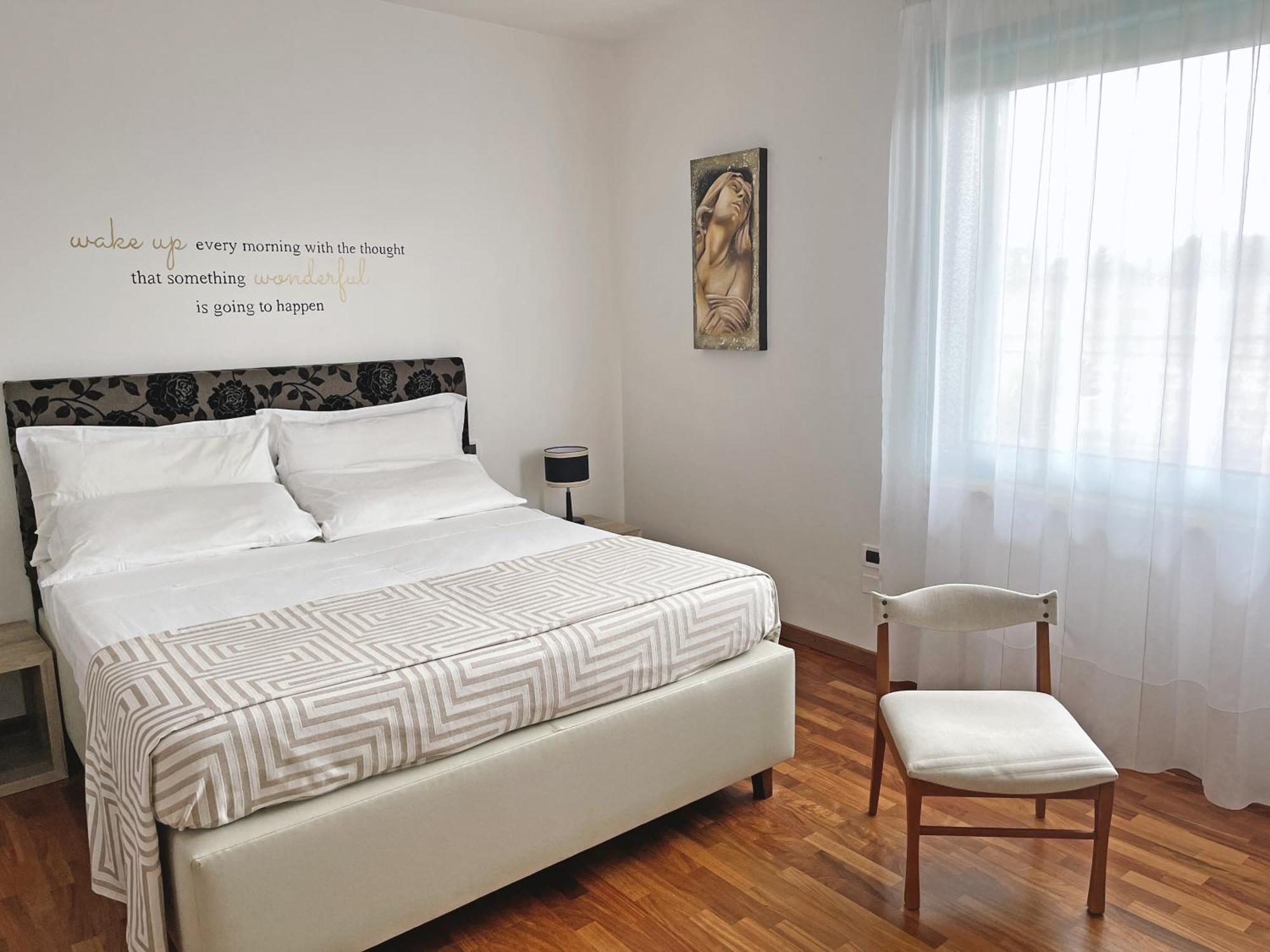 Usciglio Rooms Sanarica Habitación foto